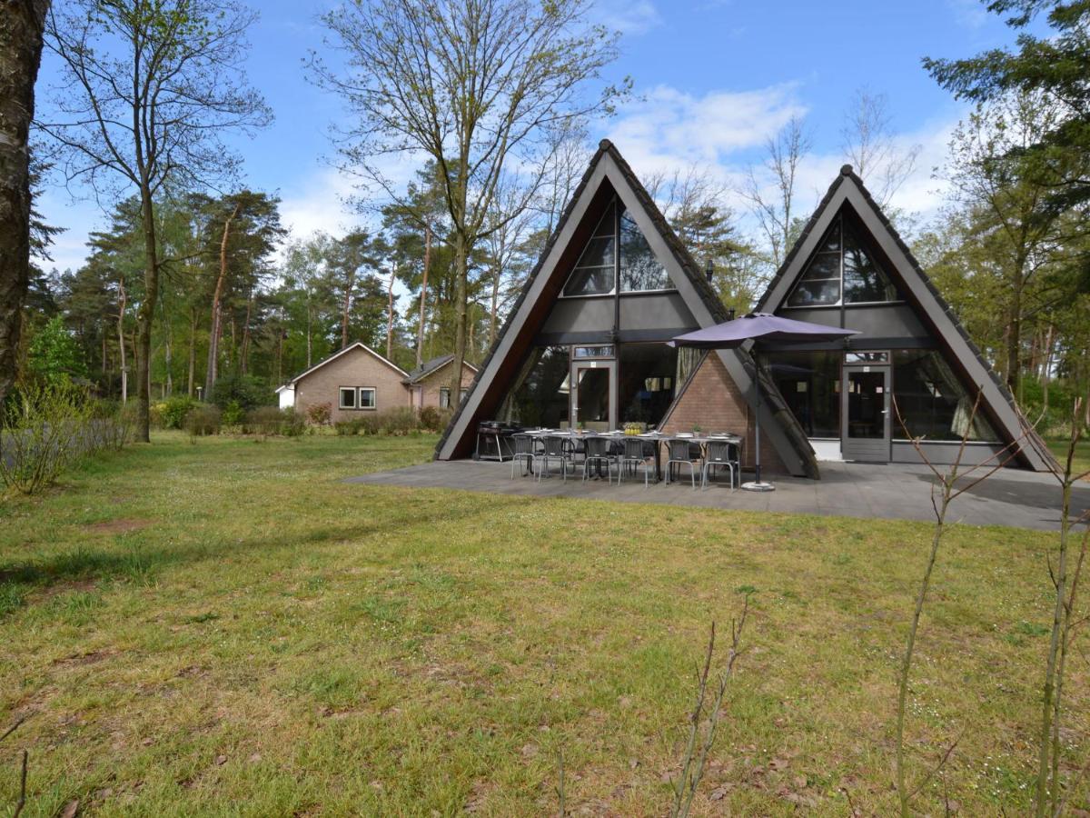 Holiday Home With Large Terrace Stramproy 외부 사진