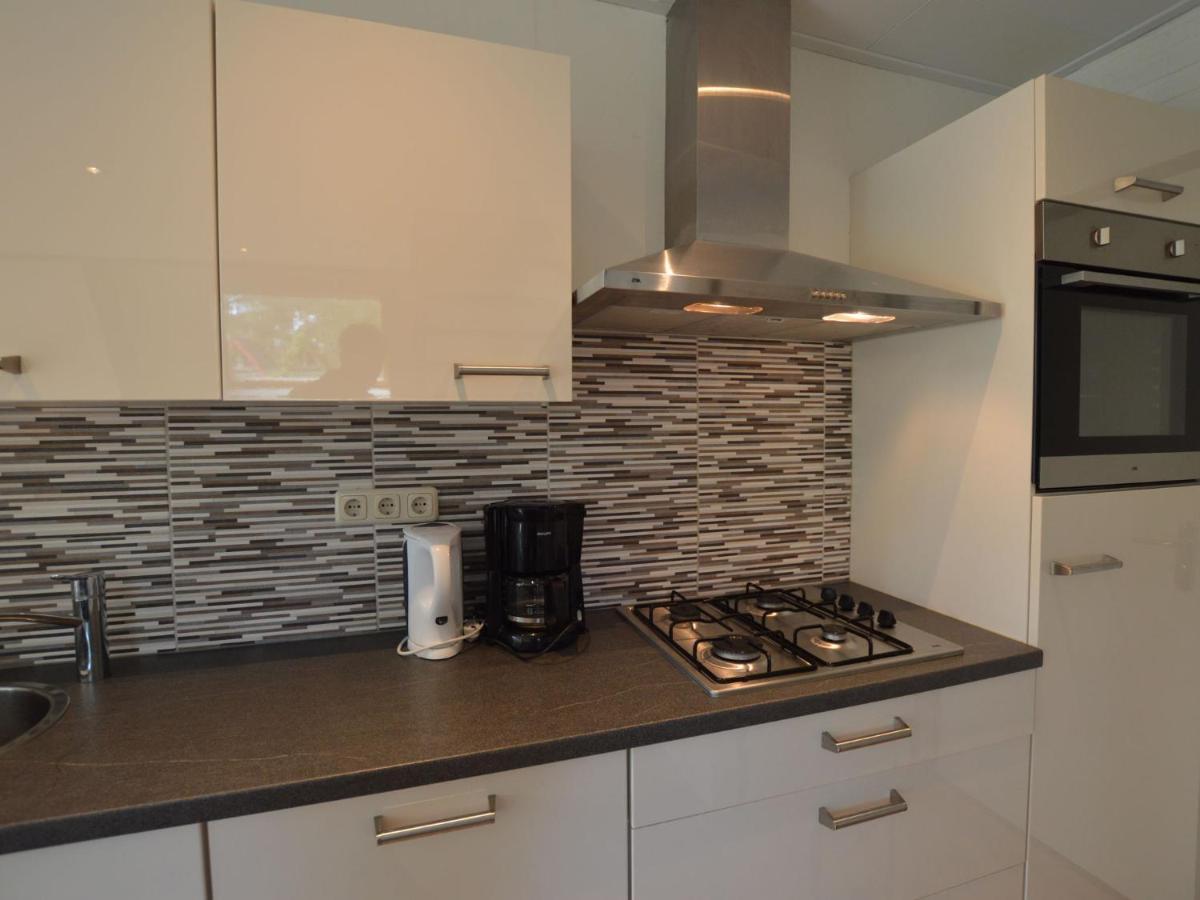 Holiday Home With Large Terrace Stramproy 외부 사진