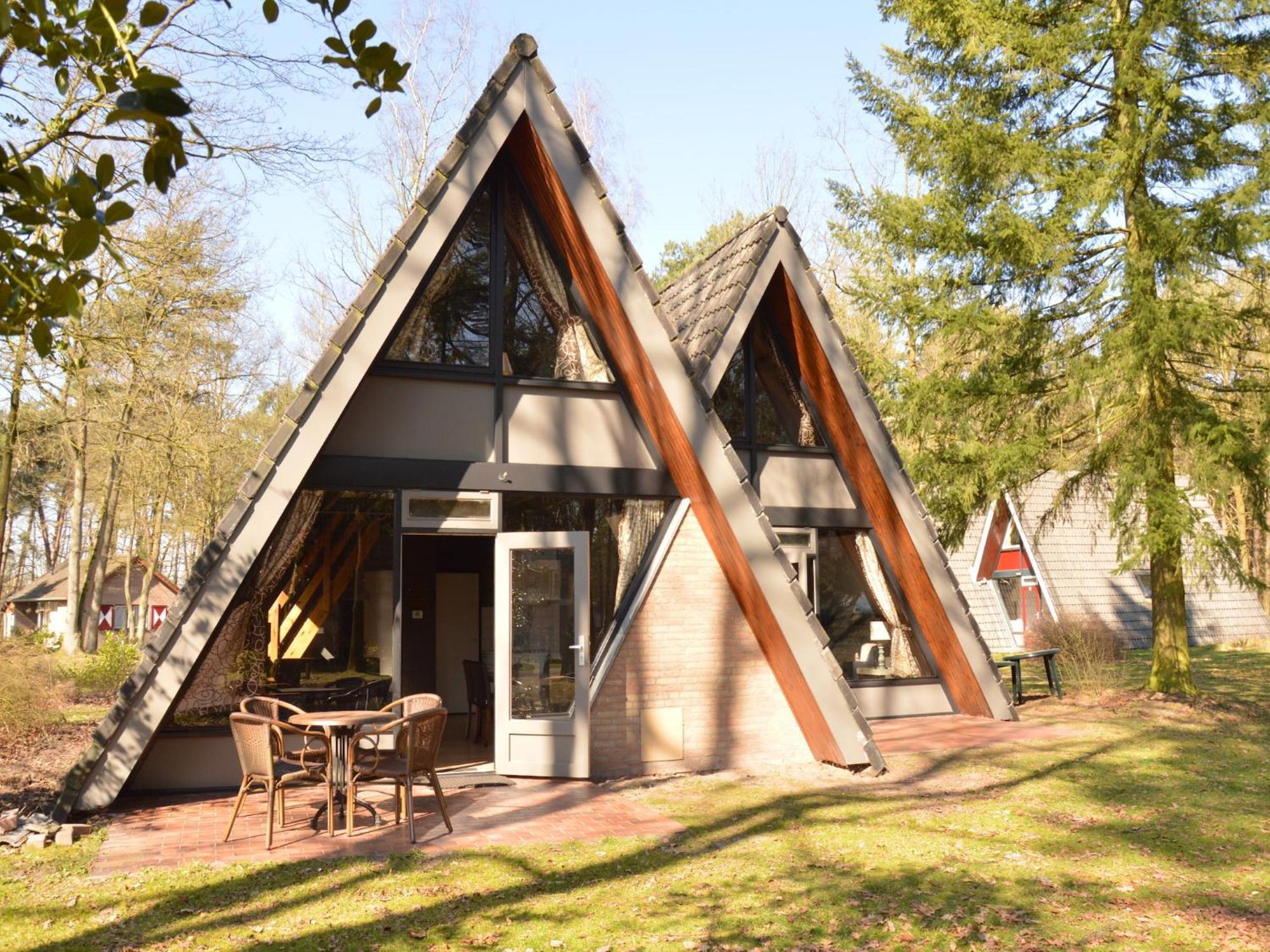 Holiday Home With Large Terrace Stramproy 외부 사진